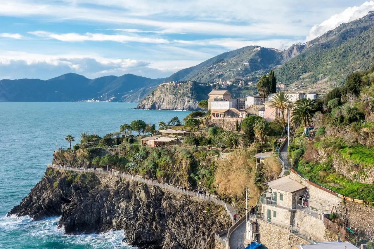 Casa Di Mezzo By Arbaspaa Manarola