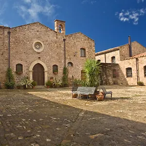 Relais Abbazia Santa Anastasia & Winery Farm stay Castelbuono (Sicily)
